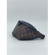 Сумка на пояс Louis Vuitton